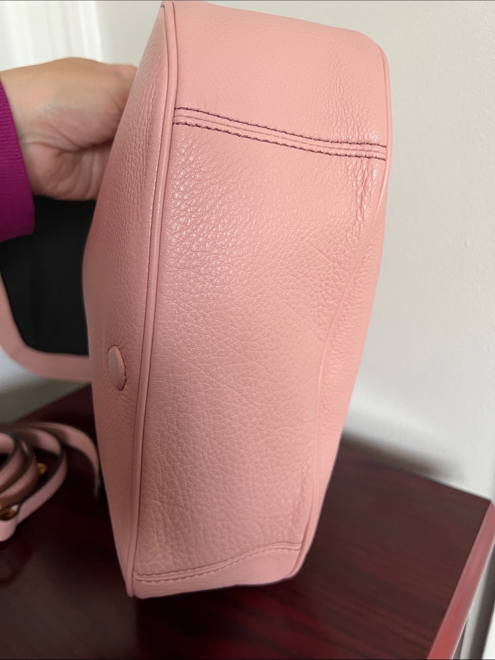 Marc Jacobs New York Blush Pink Pebbled Leather Crossbody with Gold Hardware - Picture 8 of 16